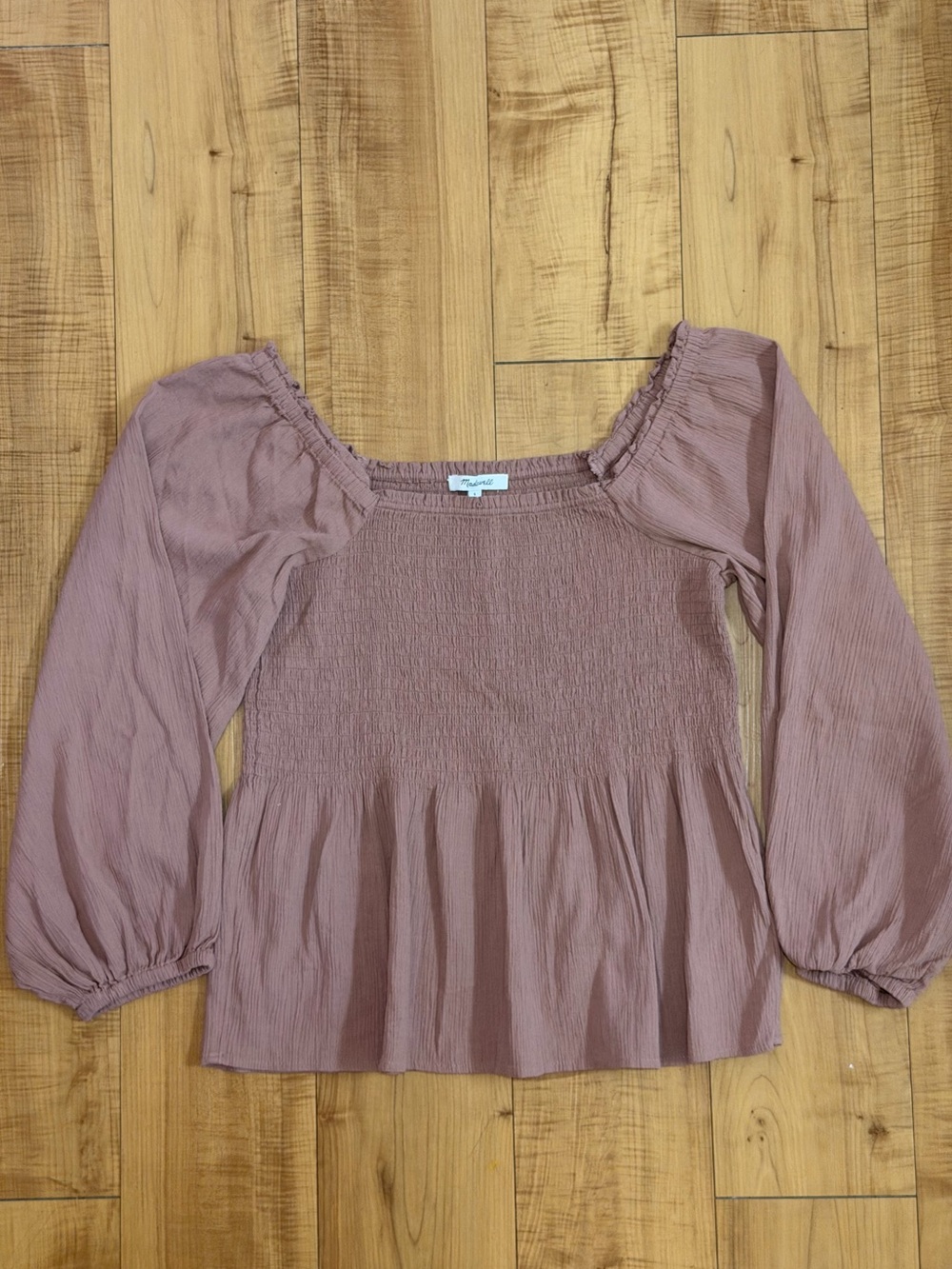 Madewell Babydoll Smocked Square Neck Puff Sleeve Peplum Top in Dusty Rose - Picture 4 of 15
